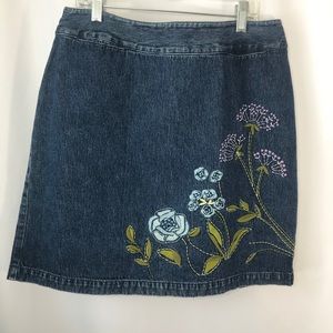Valerie Stevens Denim Skirt Floral Embroidered 10
